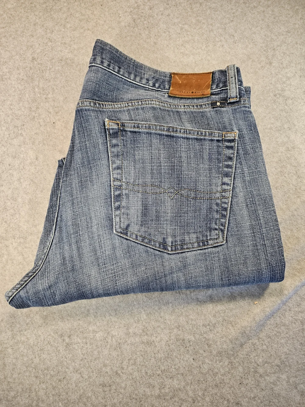 Lucky Brand straight leg